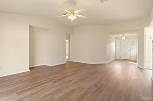 640 Buoy Dr, Pensacola, FL 32507 - Photo 5