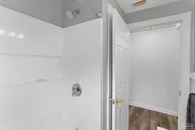 615 N Wentworth St, Pensacola, FL 32505 - Photo 21