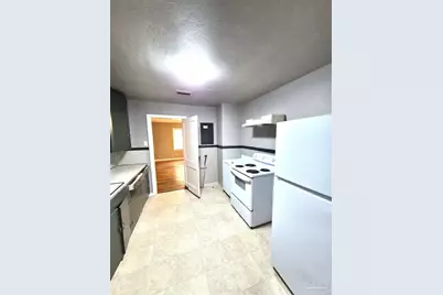 3804 W Cervantes St, Pensacola, FL 32505 - Photo 5