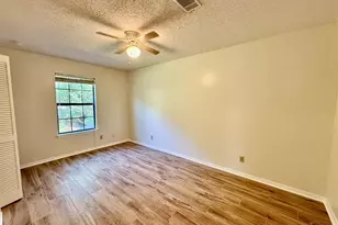 1516 Portside Dr, Gulf Breeze, FL 32563 - Photo 27