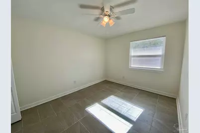 9557 Lillian Hwy, Pensacola, FL 32506 - Photo 11