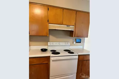 2048 Tomlinson Rd, Pensacola, FL 32526 - Photo 5