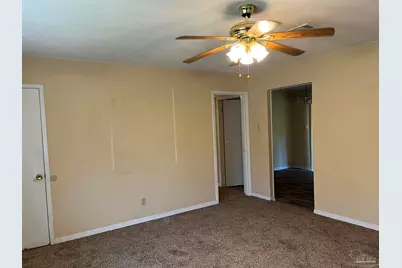 2048 Tomlinson Rd, Pensacola, FL 32526 - Photo 15