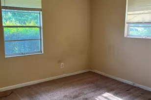 2048 Tomlinson Rd, Pensacola, FL 32526 - Photo 9