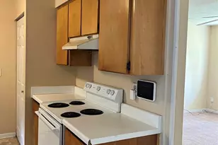 2048 Tomlinson Rd, Pensacola, FL 32526 - Photo 5