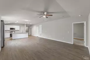 3210 Electra Dr, Milton, FL 32583 - Photo 9