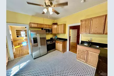 1505 W Garden St, Pensacola, FL 32502 - Photo 5