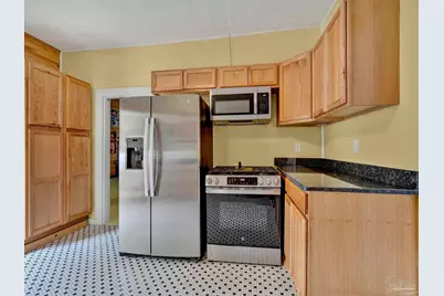 1505 W Garden St, Pensacola, FL 32502 - Photo 5