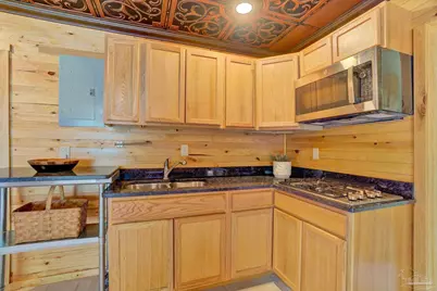 1505 W Garden St, Pensacola, FL 32502 - Photo 13