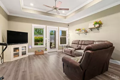 1826 Finch Ln, Cantonment, FL 32533 - Photo 13