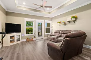 1826 Finch Ln, Cantonment, FL 32533 - Photo 13