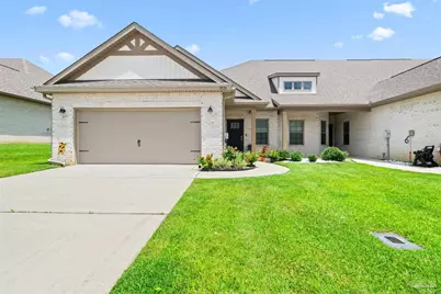 1826 Finch Ln, Cantonment, FL 32533 - Photo 1