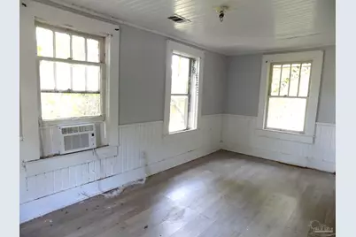 204 N E St #A, B, C, Pensacola, FL 32501 - Photo 29