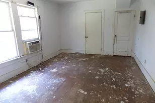 204 N E St, Pensacola, FL 32501 - Photo 11