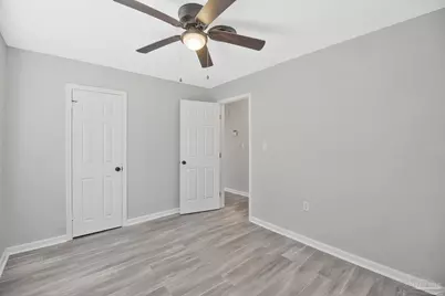 6480 Cypress St, Milton, FL 32570 - Photo 13