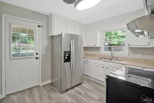6480 Cypress St, Milton, FL 32570 - Photo 7