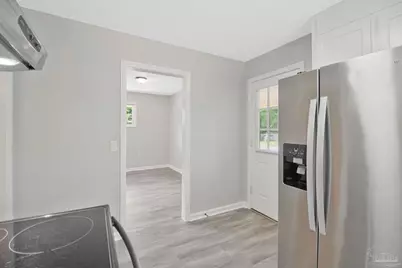 6480 Cypress St, Milton, FL 32570 - Photo 9