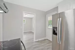 6480 Cypress St, Milton, FL 32570 - Photo 9