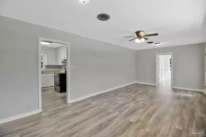 6480 Cypress St, Milton, FL 32570 - Photo 5