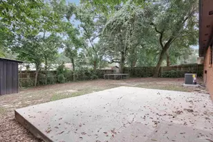 7075 Ben Sasser Dr, Pensacola, FL 32526 - Photo 39