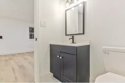 7075 Ben Sasser Dr, Pensacola, FL 32526 - Photo 37
