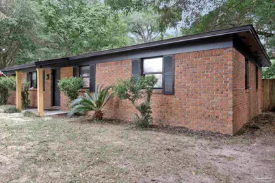 7075 Ben Sasser Dr, Pensacola, FL 32526 - Photo 3