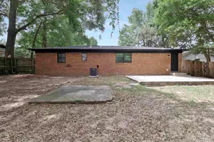 7075 Ben Sasser Dr, Pensacola, FL 32526 - Photo 47