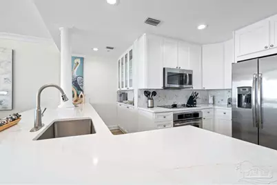 18 Via Deluna Dr #1404, Pensacola Beach, FL 32561 - Photo 9