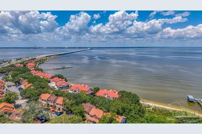 114 Baybridge Dr, Gulf Breeze, FL 32561 - Photo 51