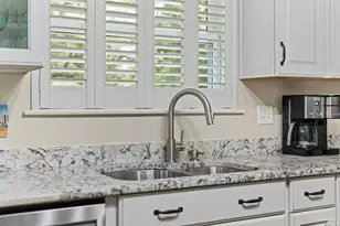 1559 Oak Shore Dr, Gulf Breeze, FL 32563 - Photo 13