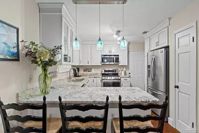 1559 Oak Shore Dr, Gulf Breeze, FL 32563 - Photo 11