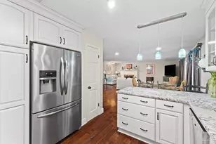 1559 Oak Shore Dr, Gulf Breeze, FL 32563 - Photo 13
