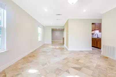 308 SE Hollywood Blvd, Fort Walton Beach, FL 32548 - Photo 7