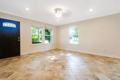 308 SE Hollywood Blvd, Fort Walton Beach, FL 32548 - Photo 3