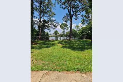 9024 Caribbean Dr, Pensacola, FL 32506 - Photo 15