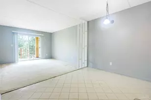 209 W Miracle Strip Parkway, Mary Esther, FL 32569 - Photo 13
