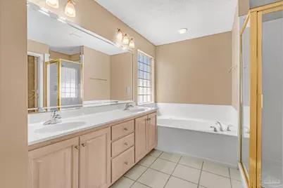 2024 Fountainview Dr, Navarre, FL 32566 - Photo 19