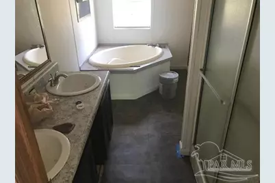 5456 Bluebird St, Milton, FL 32583 - Photo 5