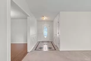 9277 Hansel Dr, Navarre, FL 32566 - Photo 9