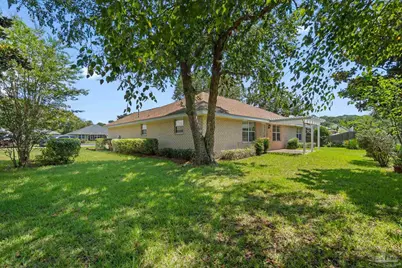9277 Hansel Dr, Navarre, FL 32566 - Photo 37