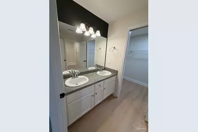 6130 Ashton Woods Cir #1, Milton, FL 32570 - Photo 5