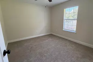 6130 Ashton Woods Cir, Milton, FL 32570 - Photo 9