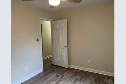 6359 Cotton St, Pensacola, FL 32526 - Photo 9