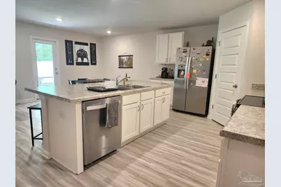 5379 Peach Dr, Pace, FL 32571 - Photo 5