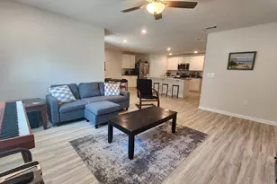 5379 Peach Dr, Pace, FL 32571 - Photo 9