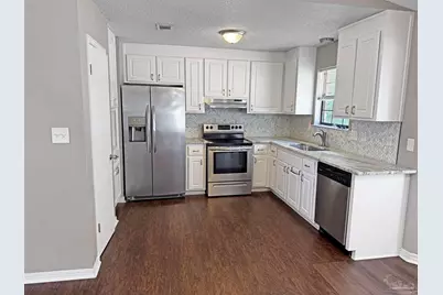 7524 Sandy Creek Dr, Pensacola, FL 32506 - Photo 5