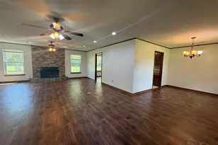 6200 Jays Way, Milton, FL 32570 - Photo 13
