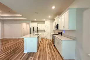 220 Camellia Dr, Cantonment, FL 32533 - Photo 9