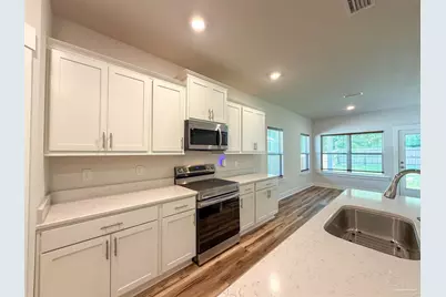 220 Camellia Dr, Cantonment, FL 32533 - Photo 13