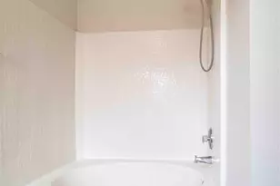 630 Downhaul Dr, Pensacola, FL 32507 - Photo 13